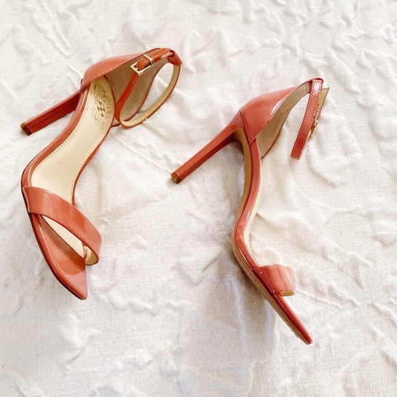 Vince Camuto Lauralie Heels Size 7 $100 - Picture 4 of 9